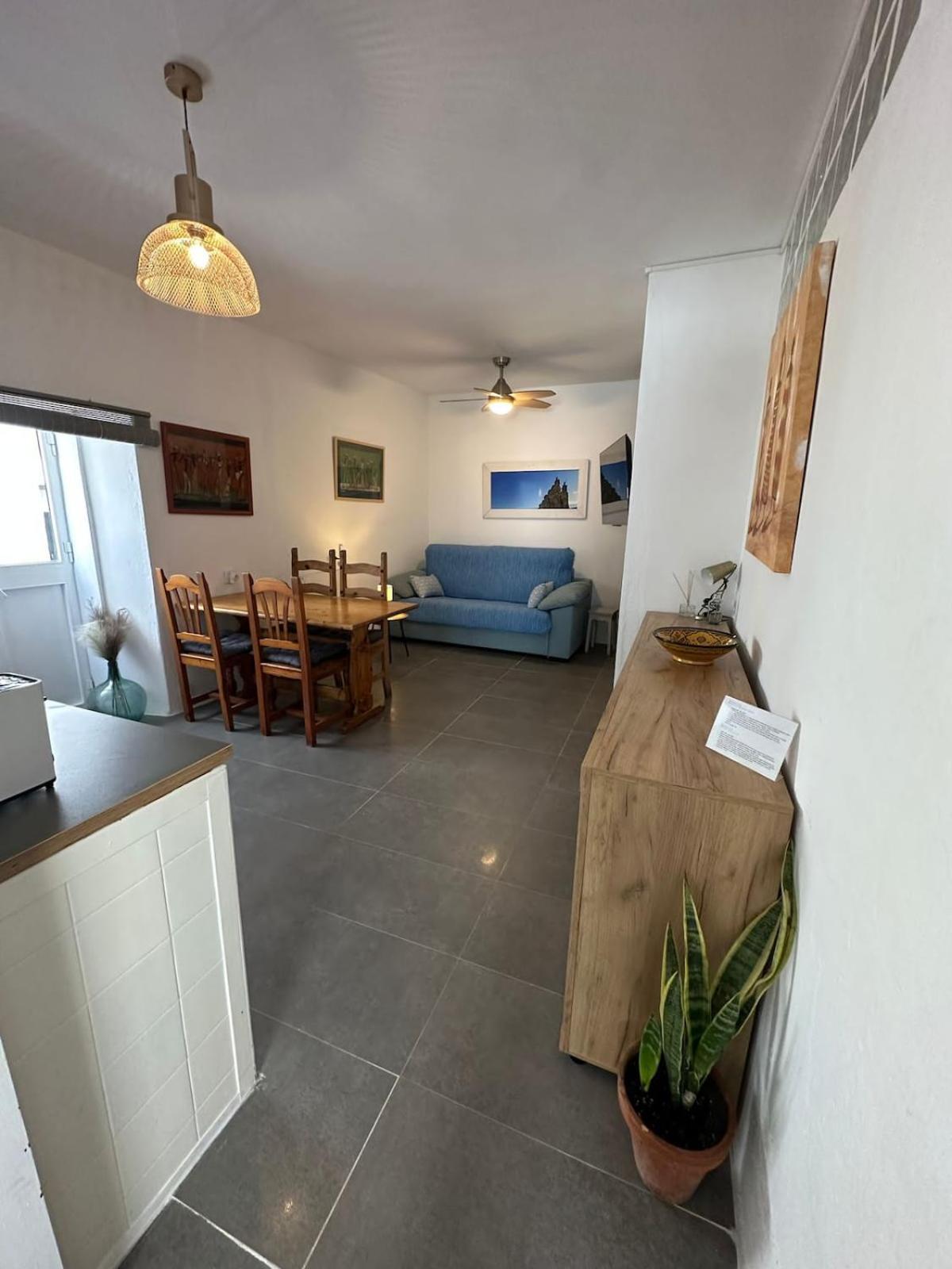 Apartment In Old Town With Roof Terrace And Fibre, طريفة المظهر الخارجي الصورة